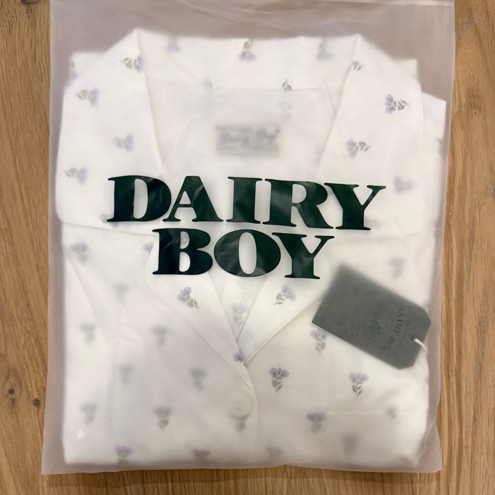 Dairy Boy Elizabeth Sleep Top